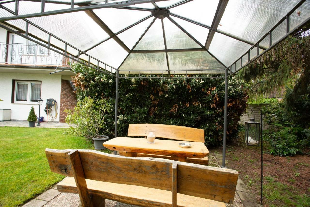 Gästehaus Am Vogelsang Kerpen  Exterior foto